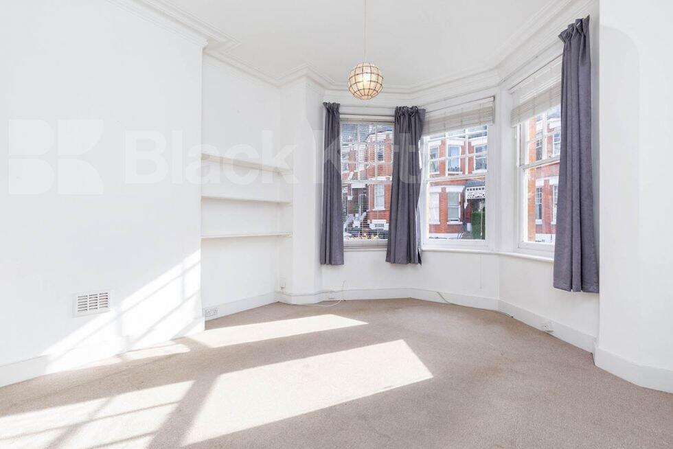 2 bed 1st Floor Flat for rent in Hornsey. From Black Katz - Islington