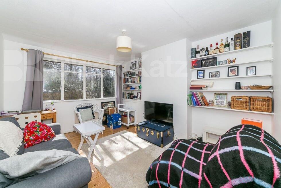 1 bed 1st Floor Flat for rent in Hornsey. From Black Katz - Islington