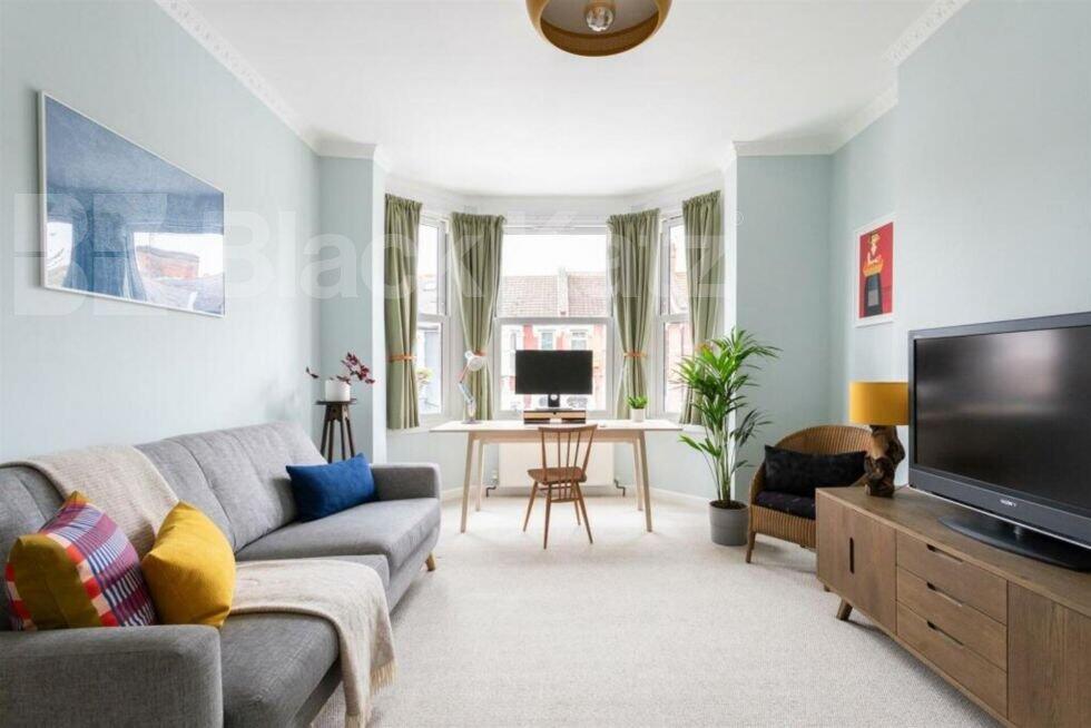 3 bed 1st Floor Flat for rent in Tottenham. From Black Katz - Islington 3 bed 1st Floor Flat for rent in Tottenham. From Black Katz - Islington