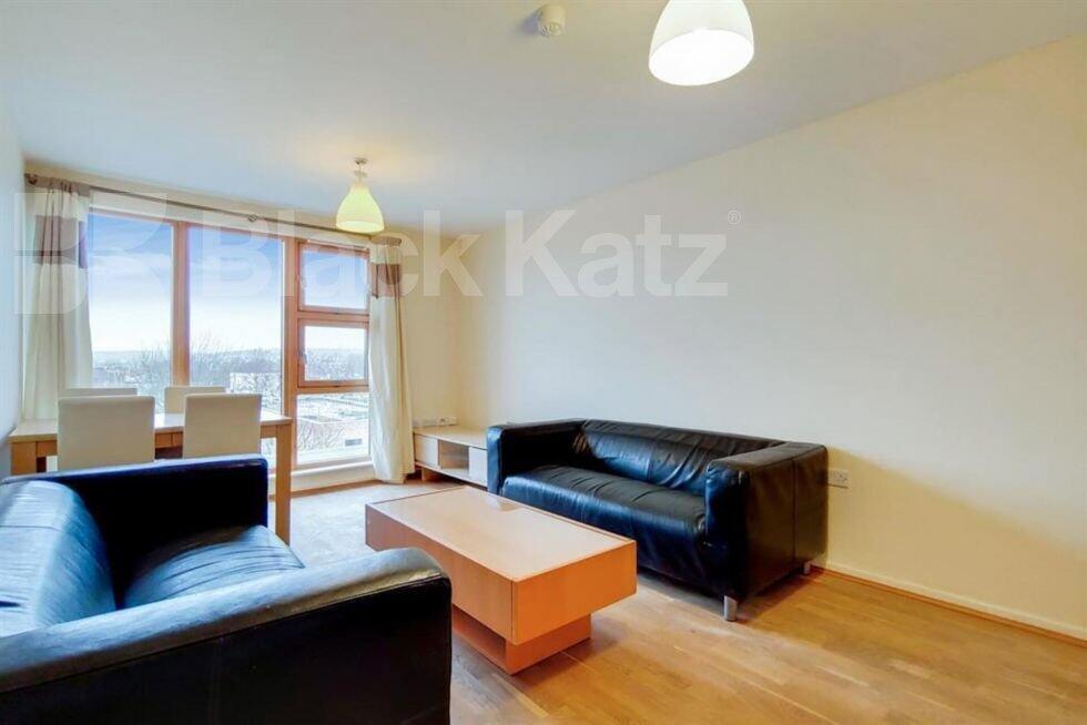 2 bed 1st Floor Flat for rent in Camden Town. From Black Katz - Islington