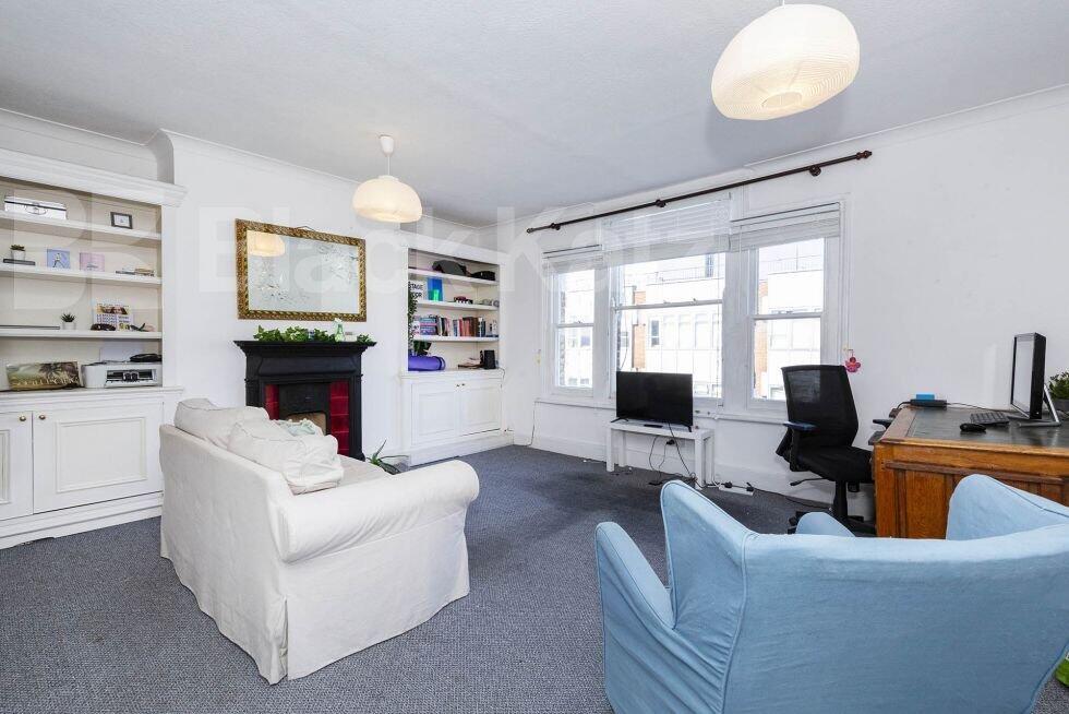2 bed 1st Floor Flat for rent in Hornsey. From Black Katz - Islington