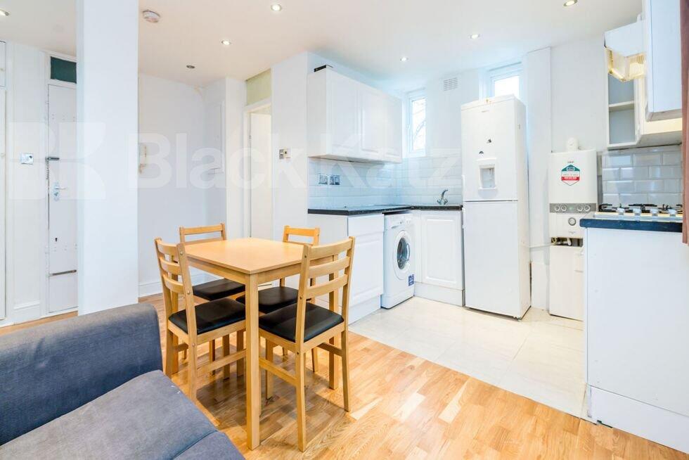 2 bed 1st Floor Flat for rent in Stoke Newington. From Black Katz - Islington