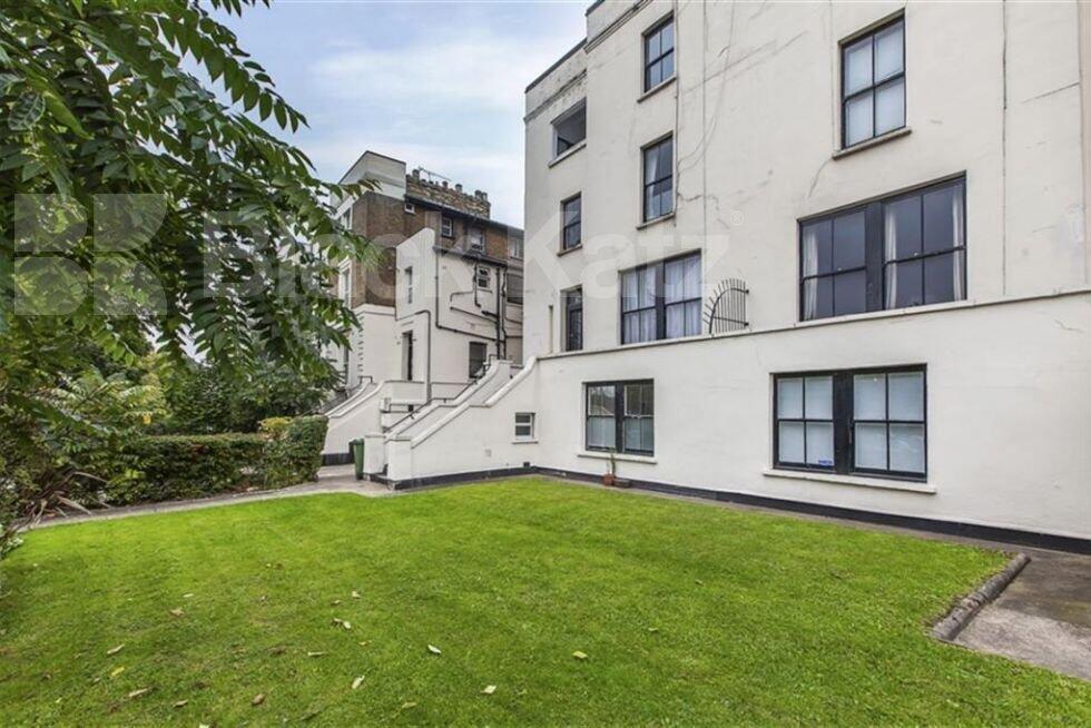 4 bed 1st Floor Flat for rent in Camden Town. From Black Katz - Islington