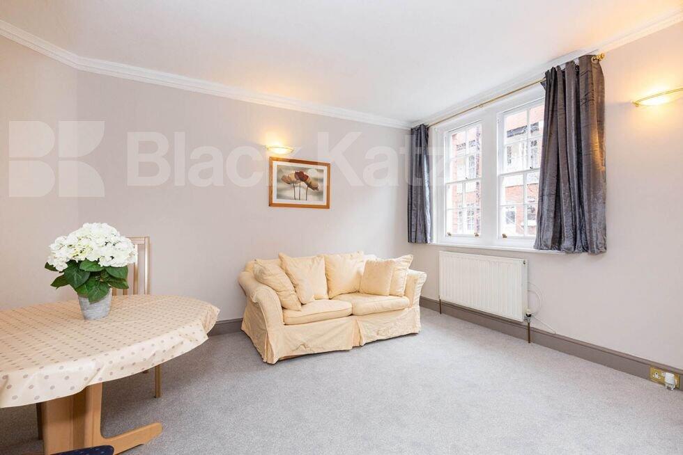 1 bed 1st Floor Flat for rent in Camden Town. From Black Katz - Islington