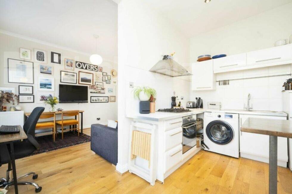 4 bed 1st Floor Flat for rent in Islington. From Black Katz - Islington 4 bed 1st Floor Flat for rent in Islington. From Black Katz - Islington