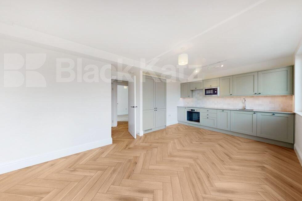 2 bed 1st Floor Flat for rent in Bethnal Green. From Black Katz - Islington