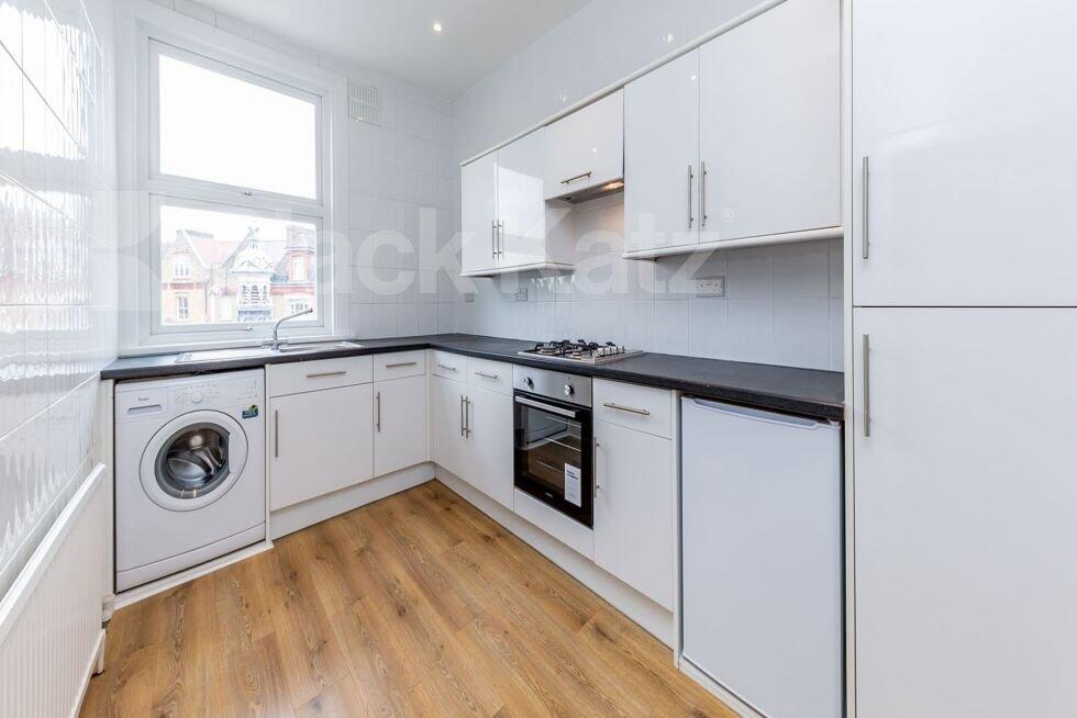 1 bed 1st Floor Flat for rent in Hornsey. From Black Katz - Islington 1 bed 1st Floor Flat for rent in Hornsey. From Black Katz - Islington