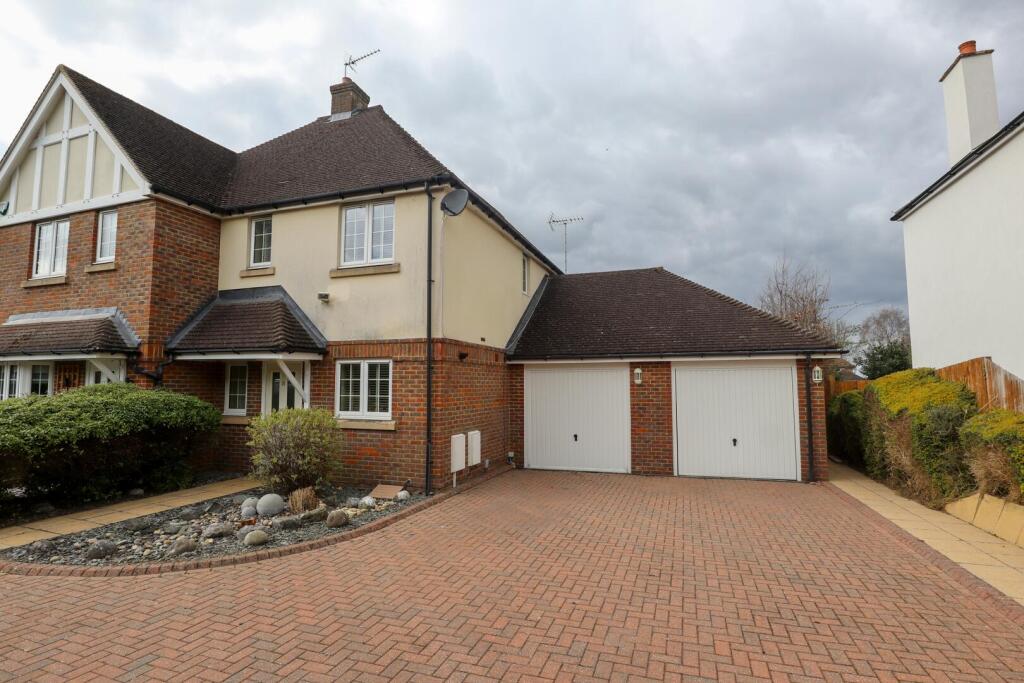 3 bed Semi Detached for rent in Nork. From Bond & Sherwill - Coulsdon