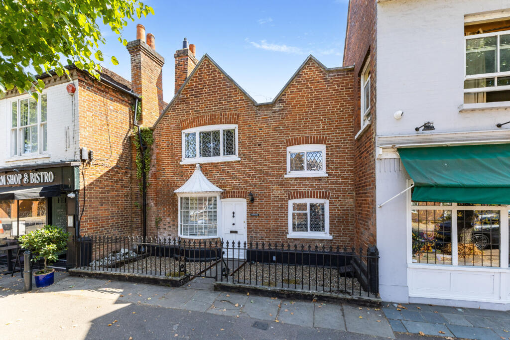 3 bed Cottage for rent in Ripley. From Boyce Thornton 3 bed Cottage for rent in Ripley. From Boyce Thornton