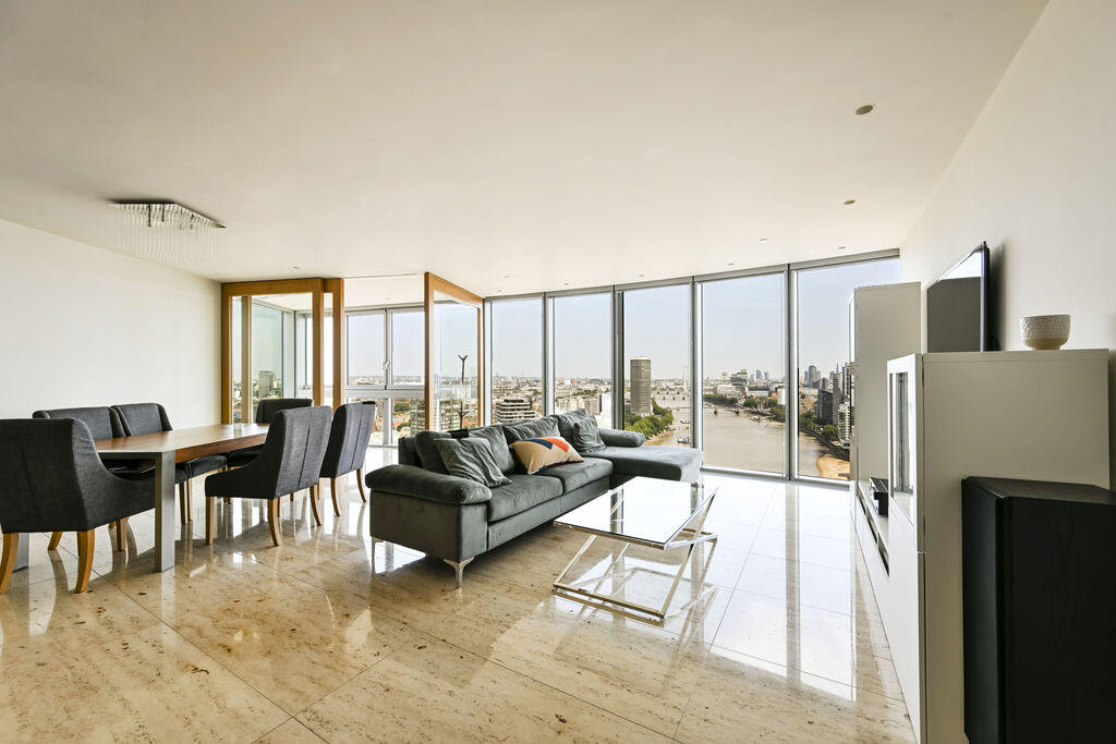 3 bed 1st Floor Flat for rent in Clapham. From BPS London - London