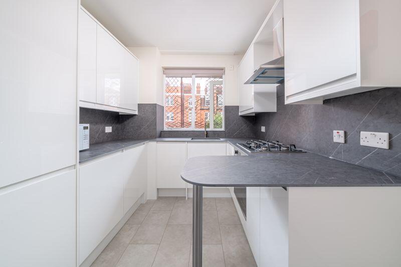3 bed 1st Floor Flat for rent in London. From BPS London - London
