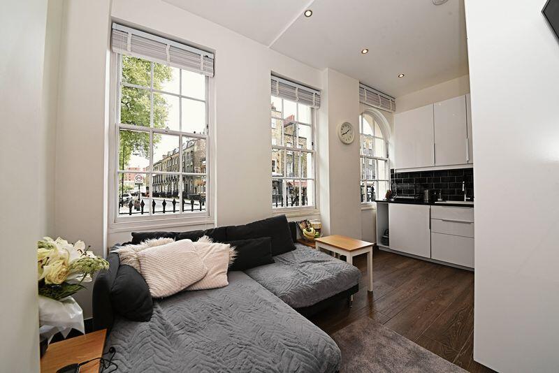 1 bed 1st Floor Flat for rent in London. From BPS London - London