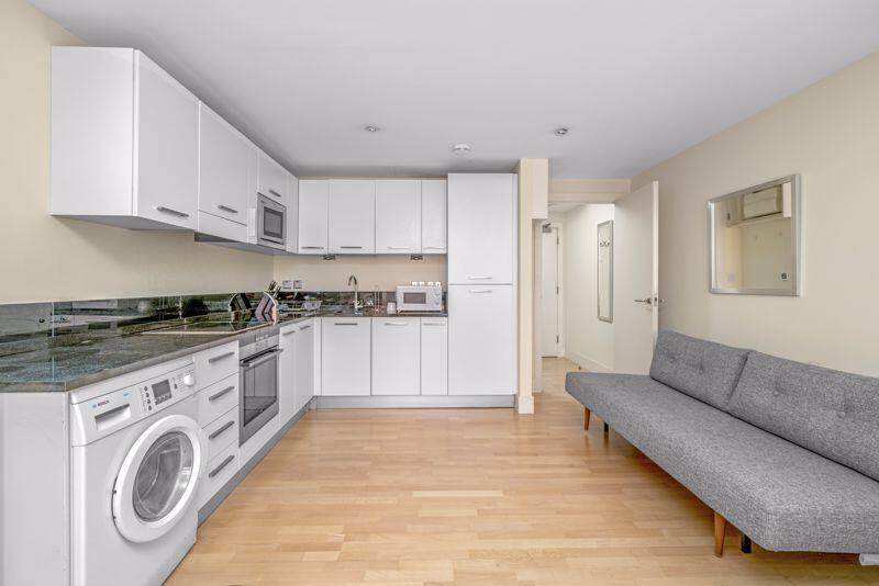 4 bed 1st Floor Flat for rent in London. From BPS London - London 4 bed 1st Floor Flat for rent in London. From BPS London - London