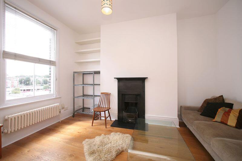 1 bed 1st Floor Flat for rent in London. From BPS London - London