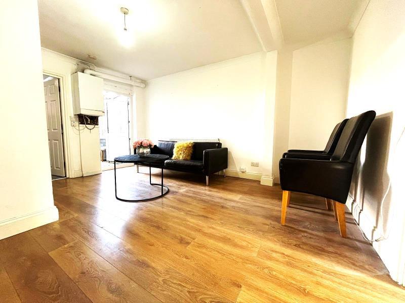 2 bed Apartment for rent in Greenford. From Brendons Estate Agents - Ealing