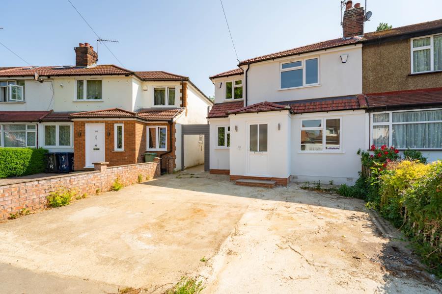 2 bed Apartment for rent in London. From Brendons Estate Agents - Ealing