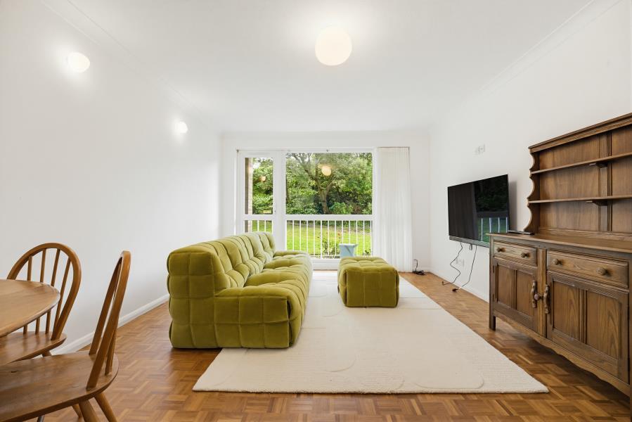 2 bed Apartment for rent in Greenford. From Brendons Estate Agents - Ealing 2 bed Apartment for rent in Greenford. From Brendons Estate Agents - Ealing