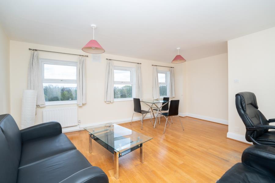 3 bed Apartment for rent in Wembley. From Brendons Estate Agents - Ealing