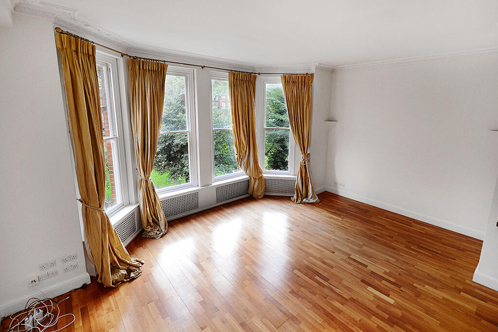 2 bed Flat for rent in London. From Breteuil - Fulham