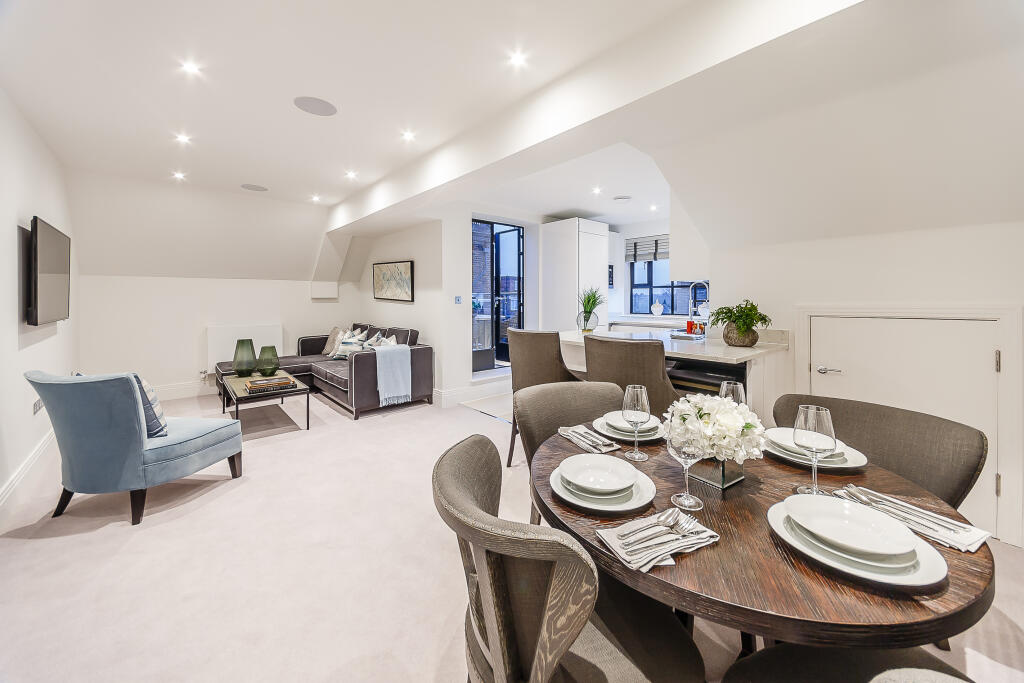 2 bed Apartment for rent in London. From Breteuil - Fulham