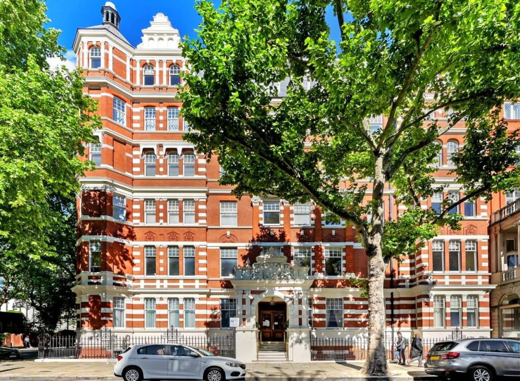 3 bed Apartment for rent in London. From Breteuil - Fulham