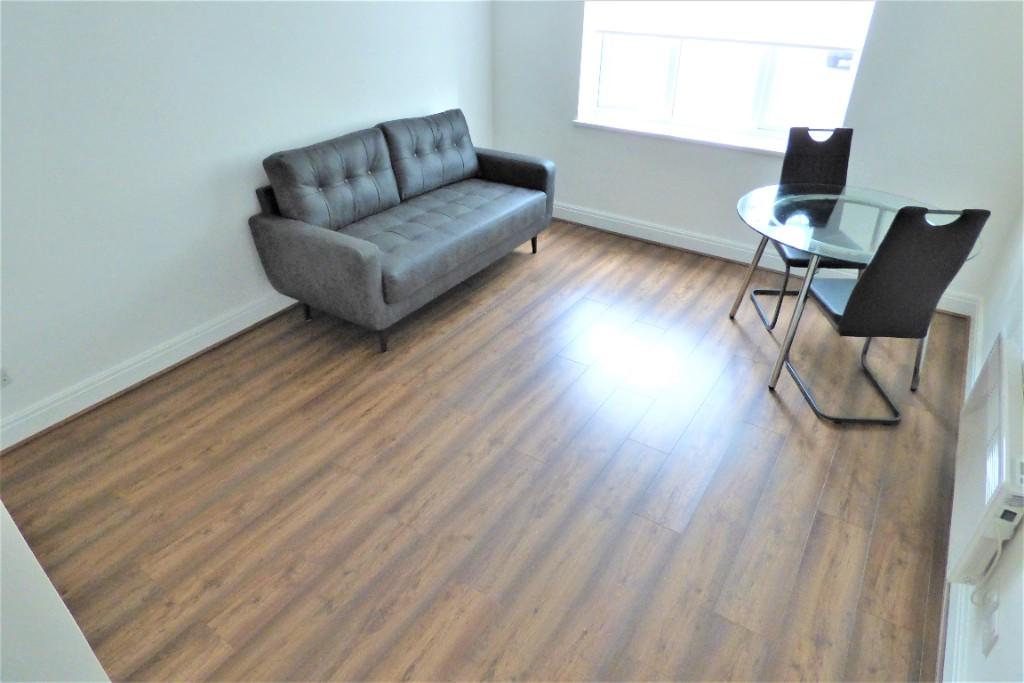 1 bed House (unspecified) for rent in Ilford. From Brian Thomas Estate Agents - Seven Kings