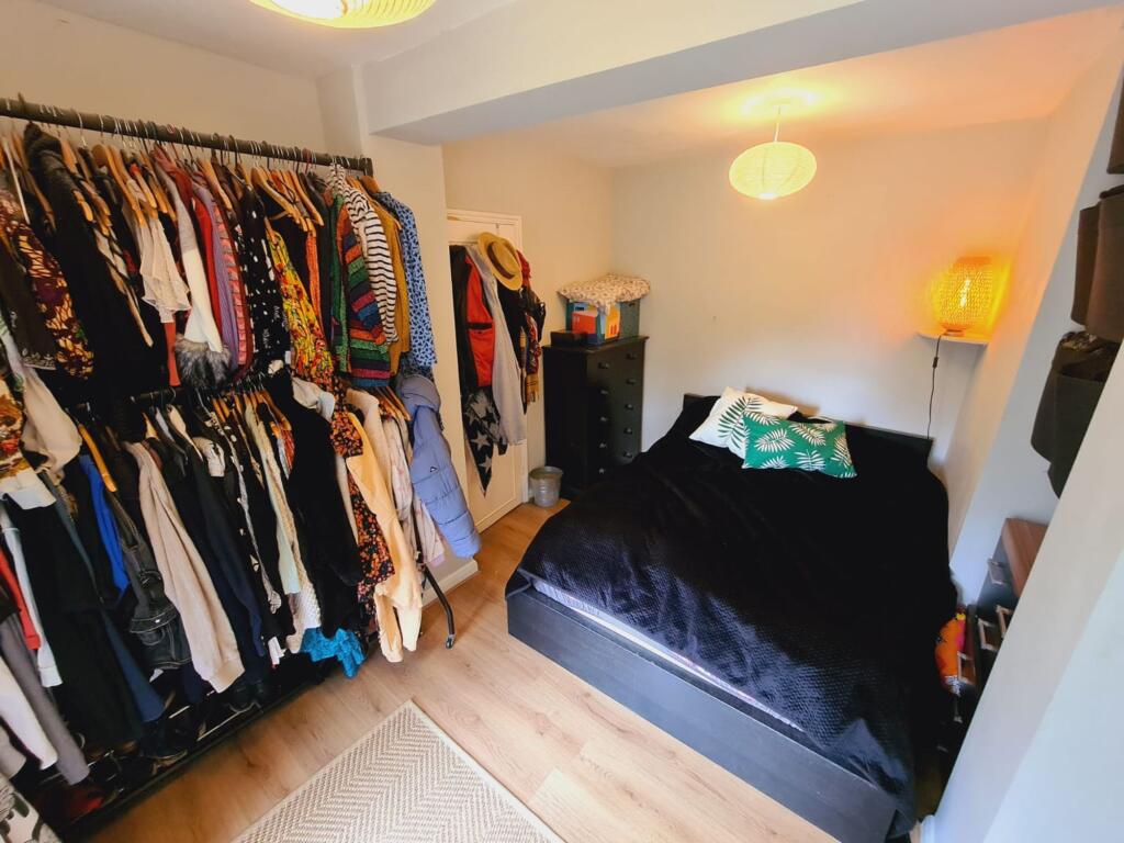 1 bed 1st Floor Flat for rent in London. From Brookings - Dagenham