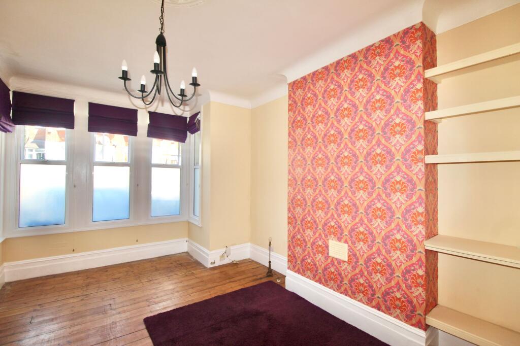 1 bed 1st Floor Flat for rent in London. From Brookings - Dagenham
