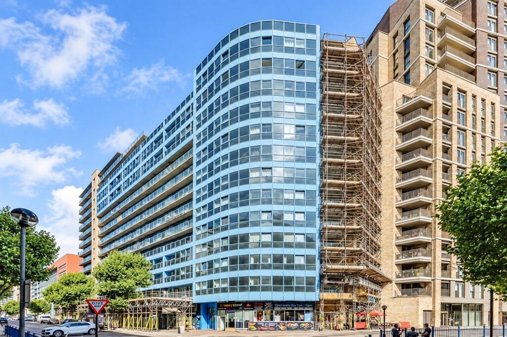 2 bed 1st Floor Flat for rent in Poplar. From Brookings - Dagenham 2 bed 1st Floor Flat for rent in Poplar. From Brookings - Dagenham