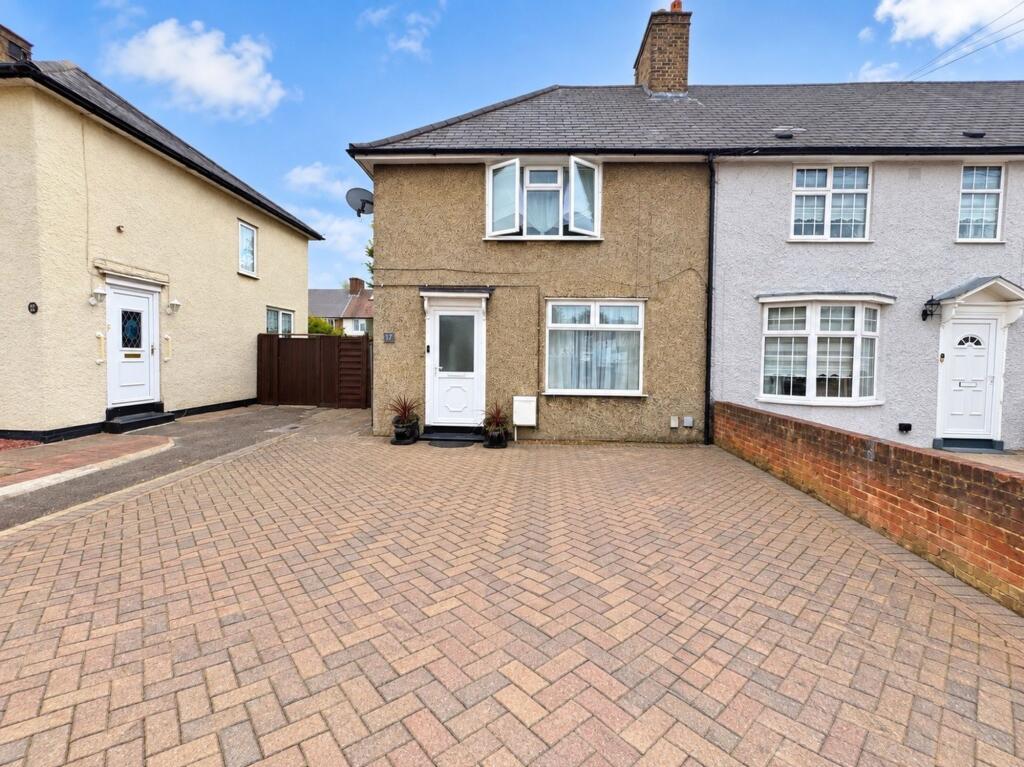 3 bed End of Terrace for rent in Dagenham. From Brookings - Dagenham 3 bed End of Terrace for rent in Dagenham. From Brookings - Dagenham