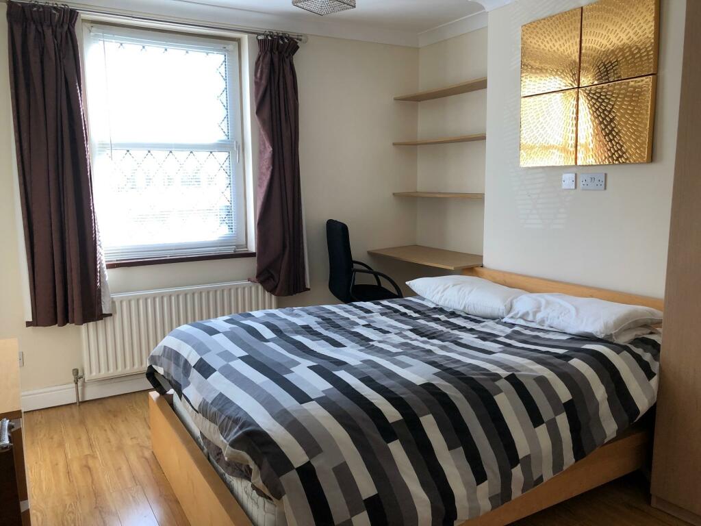 0 bed Studio for rent in Watford. From Brown & Merry - Watford Lettings