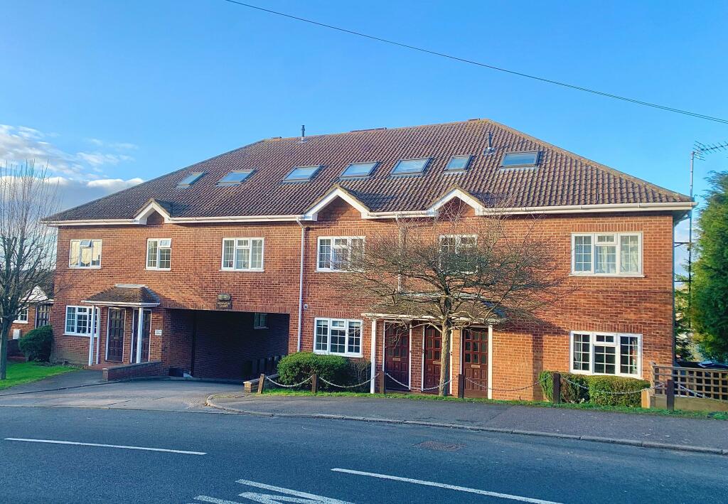 1 bed Apartment for rent in Chesham. From Brown & Merry - Watford Lettings