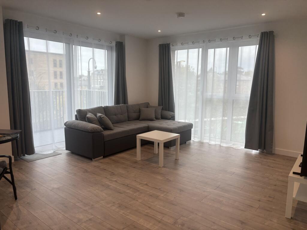 2 bed Apartment for rent in Watford. From Brown & Merry - Watford