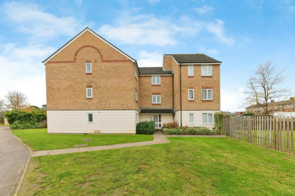 1 bed Apartment for rent in Watford. From Brown & Merry - Watford