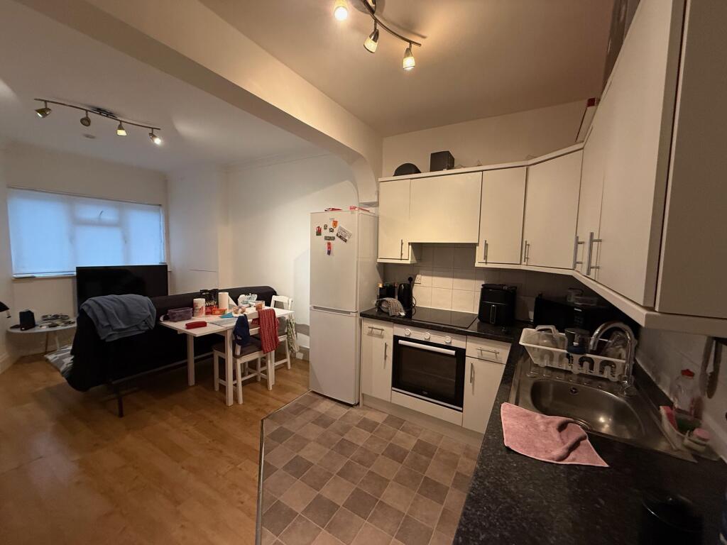 1 bed Apartment for rent in Watford. From Brown & Merry - Watford