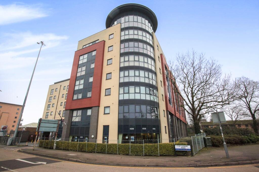 1 bed Apartment for rent in Watford. From Brown & Merry - Watford