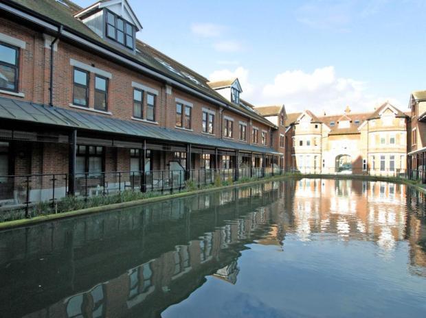 2 bed Not Specified for rent in Watford. From Brown & Merry - Watford