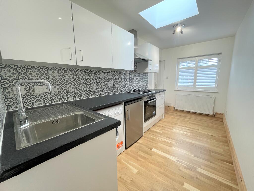 1 bed Apartment for rent in Watford. From Brown & Merry - Watford