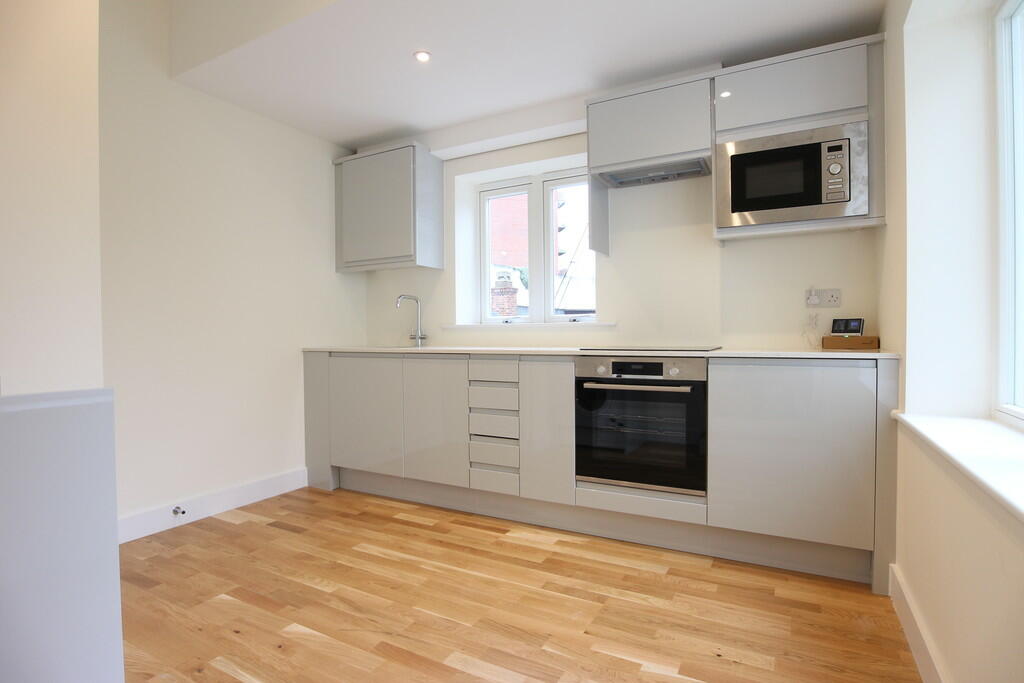 1 bed Flat for rent in Walton-on-Thames. From Brunsfield - London