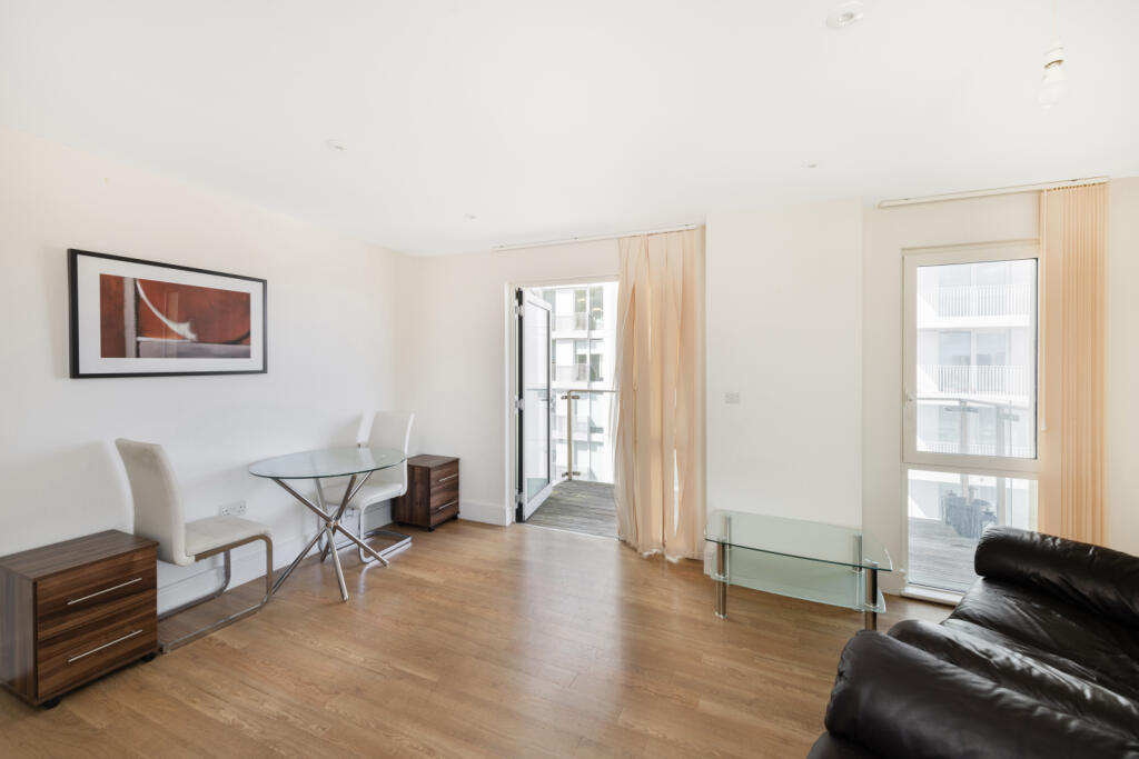 1 bed 1st Floor Flat for rent in Woolwich. From Brunsfield - London