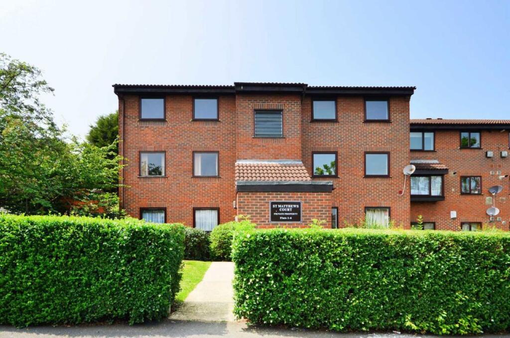 2 bed 1st Floor Flat for rent in Friern Barnet. From Dexters - Muswell Hill