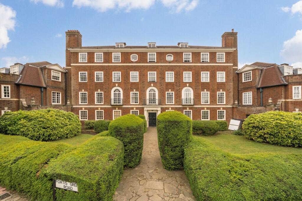 3 bed 1st Floor Flat for rent in Hornsey. From Dexters - Muswell Hill 3 bed 1st Floor Flat for rent in Hornsey. From Dexters - Muswell Hill