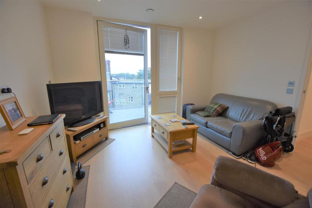 1 bed Apartment for rent in West Drayton. From Cameron Group
