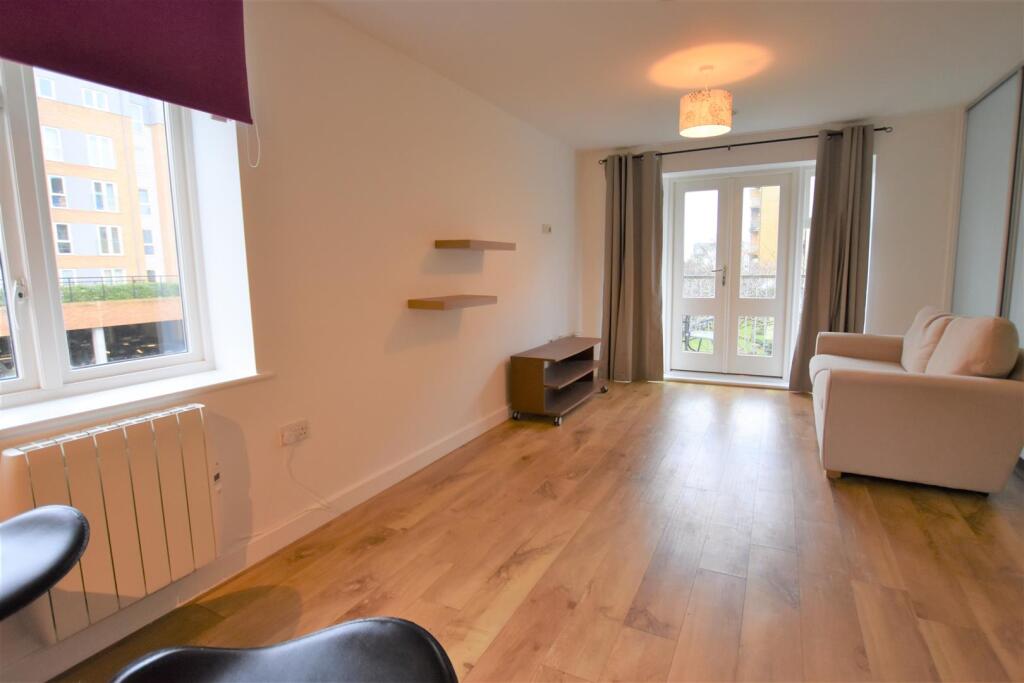 2 bed Apartment for rent in West Drayton. From Cameron Group