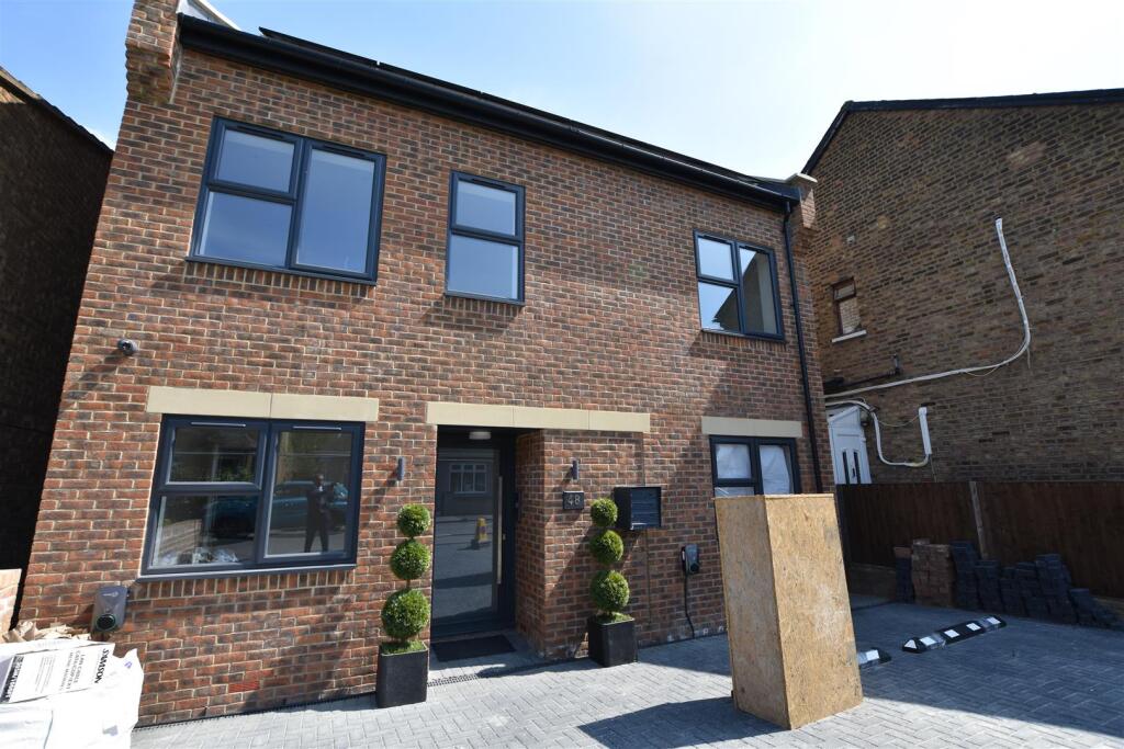 1 bed Apartment for rent in Yiewsley. From Cameron Group