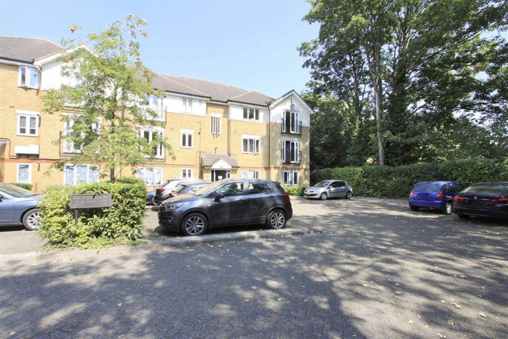 2 bed Apartment for rent in West Drayton. From Cameron Group
