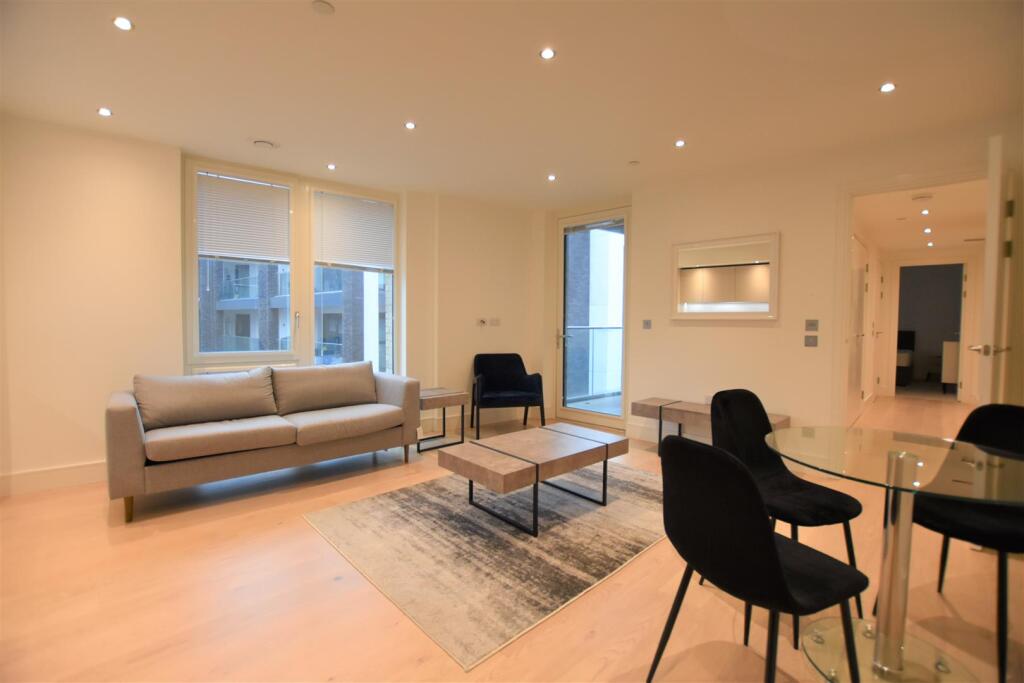 1 bed Apartment for rent in West Drayton. From Cameron Group 1 bed Apartment for rent in West Drayton. From Cameron Group