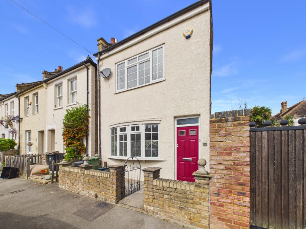 2 bed Detached for rent in Chislehurst. From Capital Estate Agents - Bromley