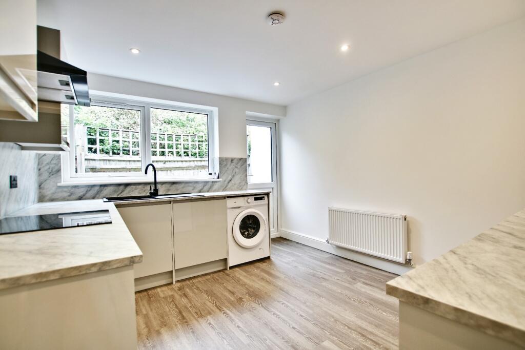2 bed Mid Terraced House for rent in Beckenham. From Capital Estate Agents - Bromley