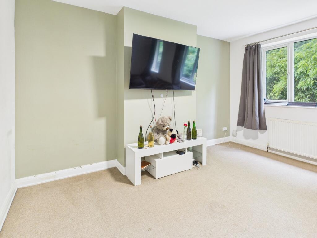 2 bed Annexe for rent in Keston Mark. From Capital Estate Agents - Bromley